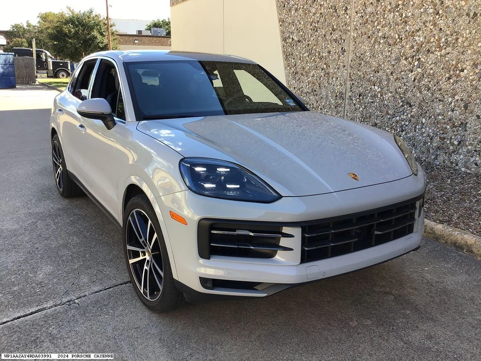2024 Porsche 9Y0/9Y3 Cayenne - Image 7 of 25